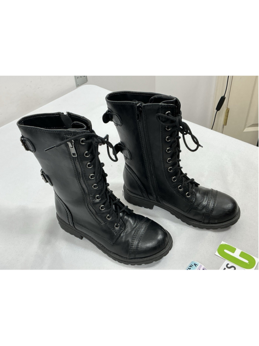 Girls Excellent Condition Soda Combat Style Midcalf Boots 3 Black Low Heel